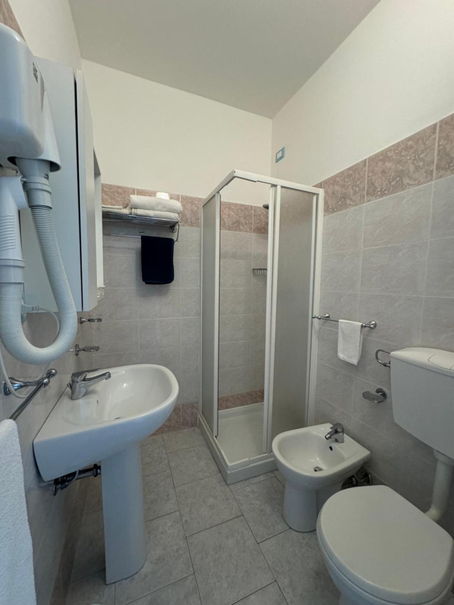Hotel Bagno Stella Del Mare Marina Di Carrara Dış mekan fotoğraf
